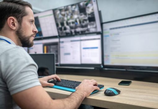Mitarbeiterexzess Datenbankabfrage